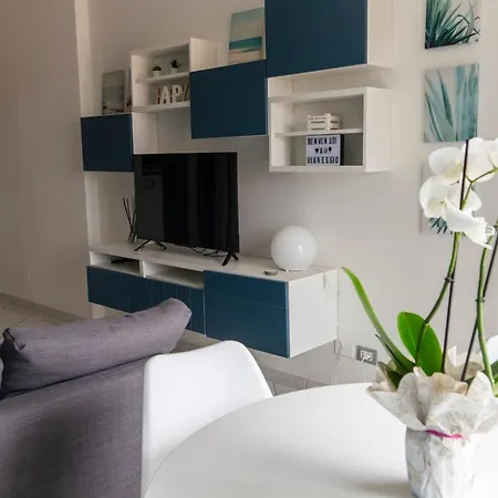 Ferienwohnung Ad Un Passo Dal Molo Con 2 Biciclette Incluse Viareggio Exterior foto